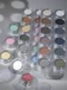 Picture of Grimas Eyeshadow/Rouge Pearl 2.5gm